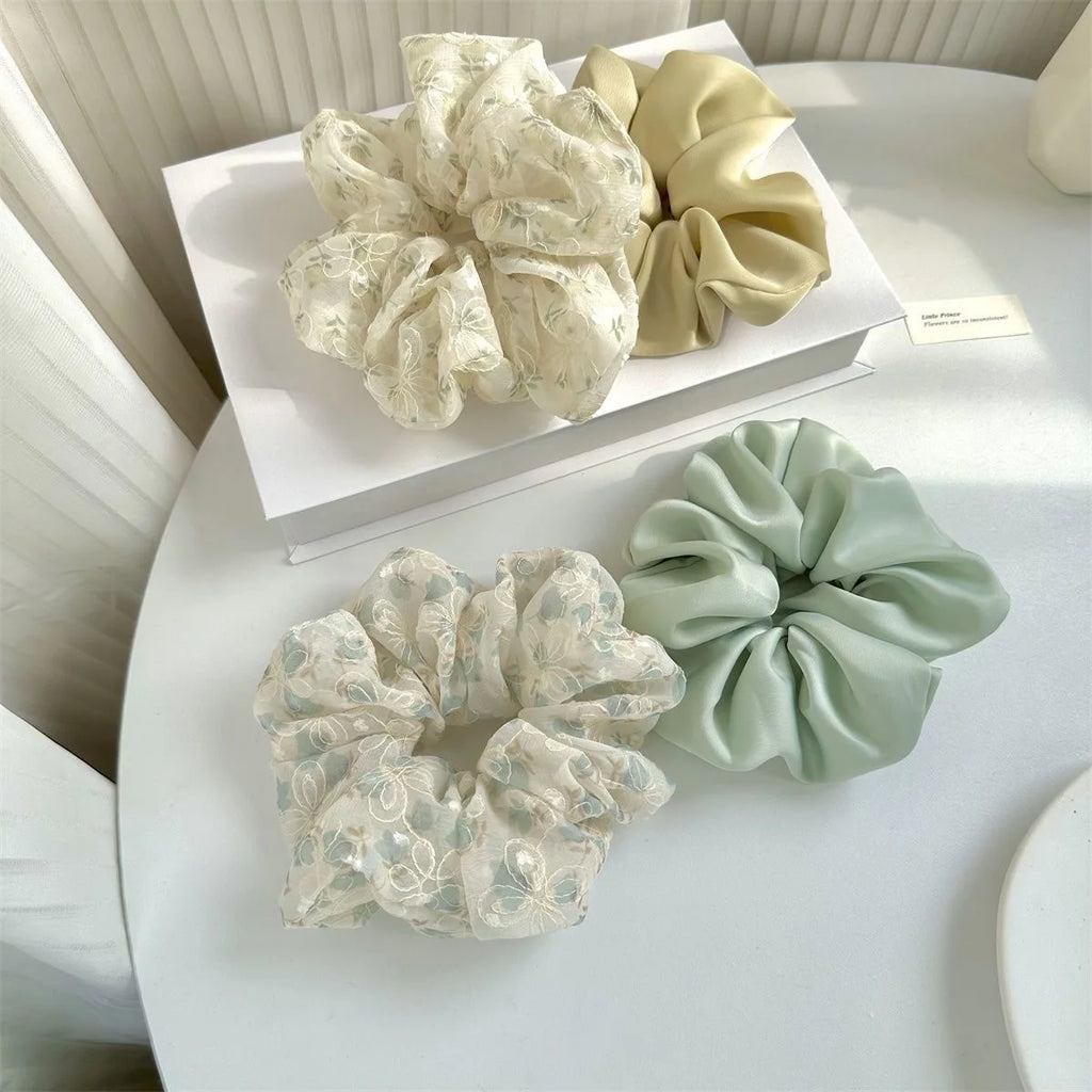 2Pcs Floral Lace Scrunchies – Oversized