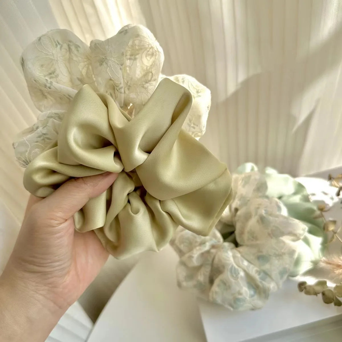 2Pcs Floral Lace Scrunchies – Oversized